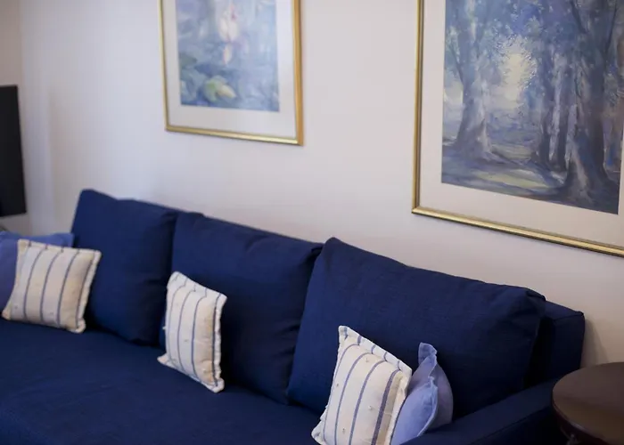 Blue Nest