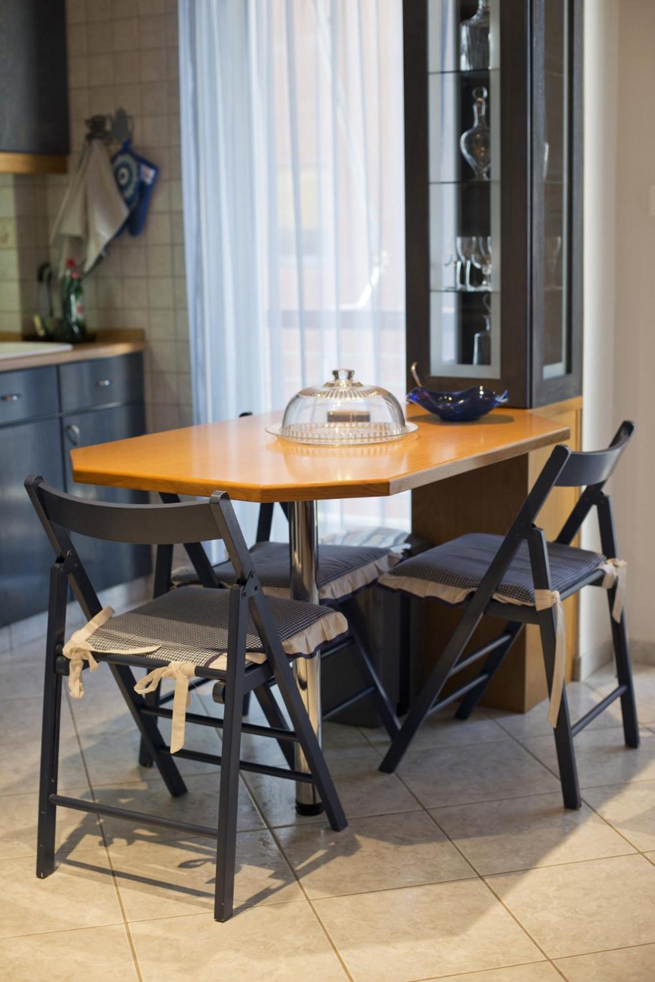 Blue Nest Apartment *